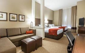 Comfort Suites Marietta-Parkersburg